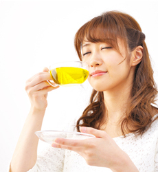 ご自分の美容や健康にハーブティーやお茶、コーヒーを生かしたい方
